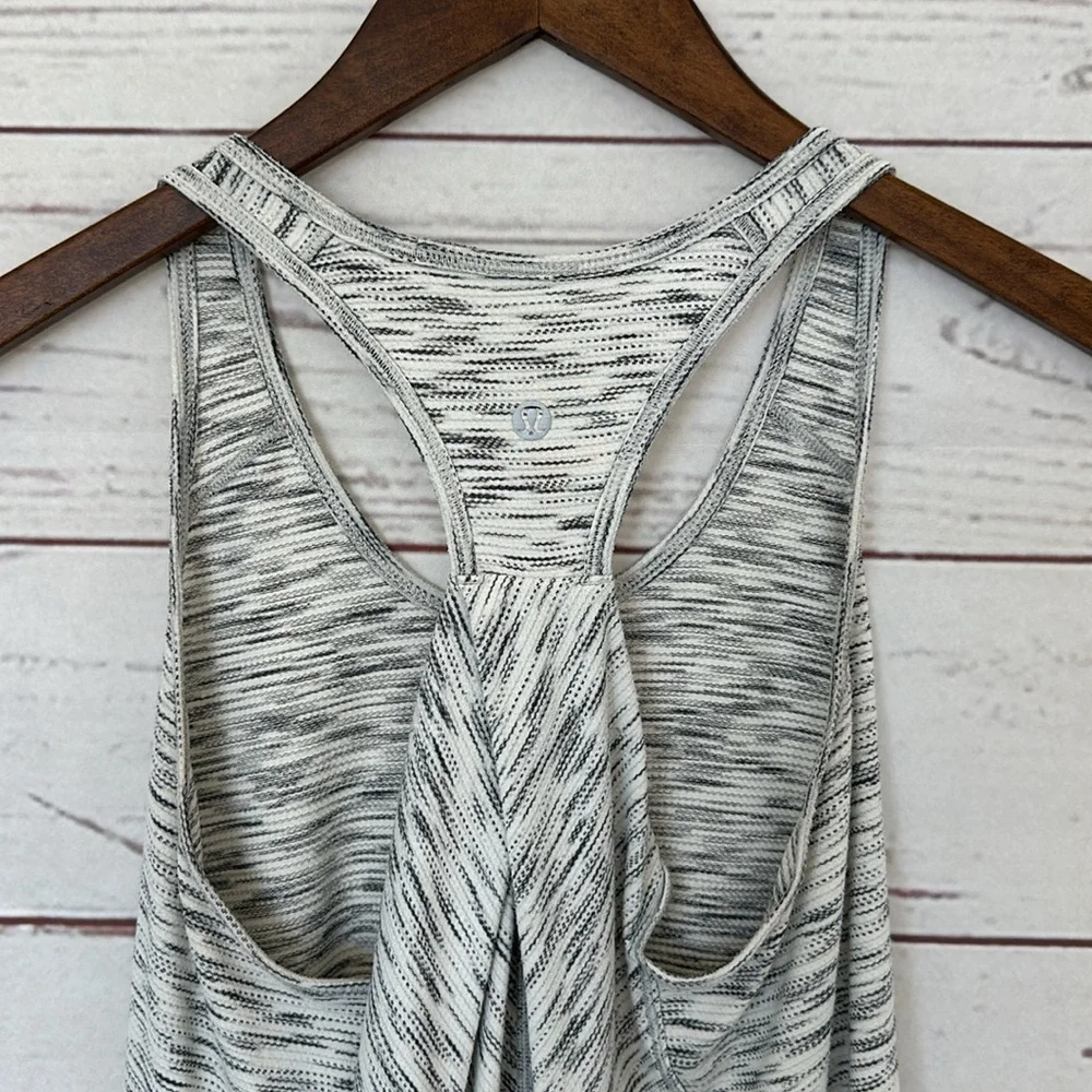 LULULEMON Salute The Sun Singlet II Tiger Space Dye Black White Size 4